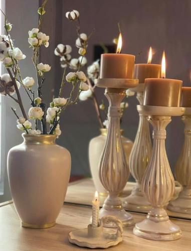 ست روکنسولی شمعدان های شیاردار و گلدان