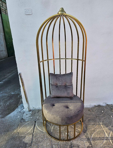 صندلی شاه نشین فلزی