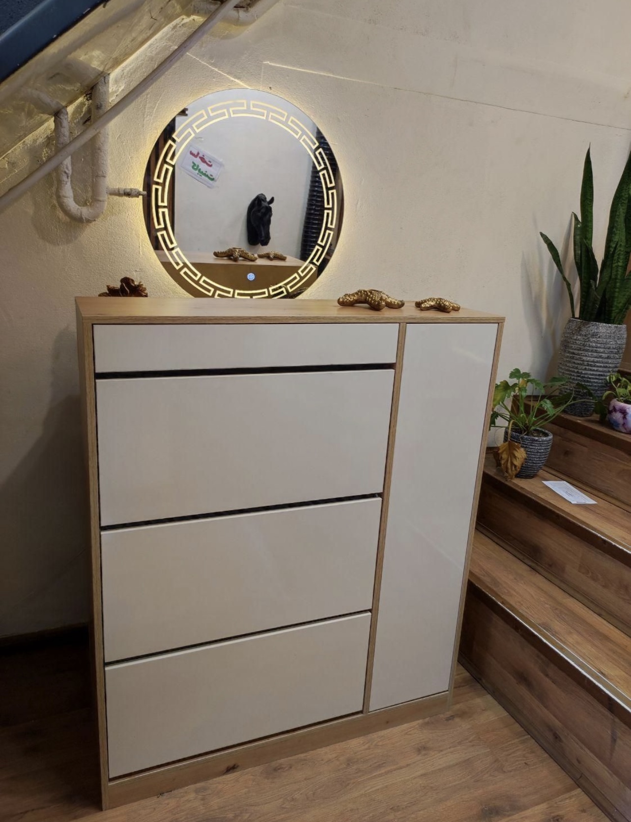 جاکفشی داشبوردی