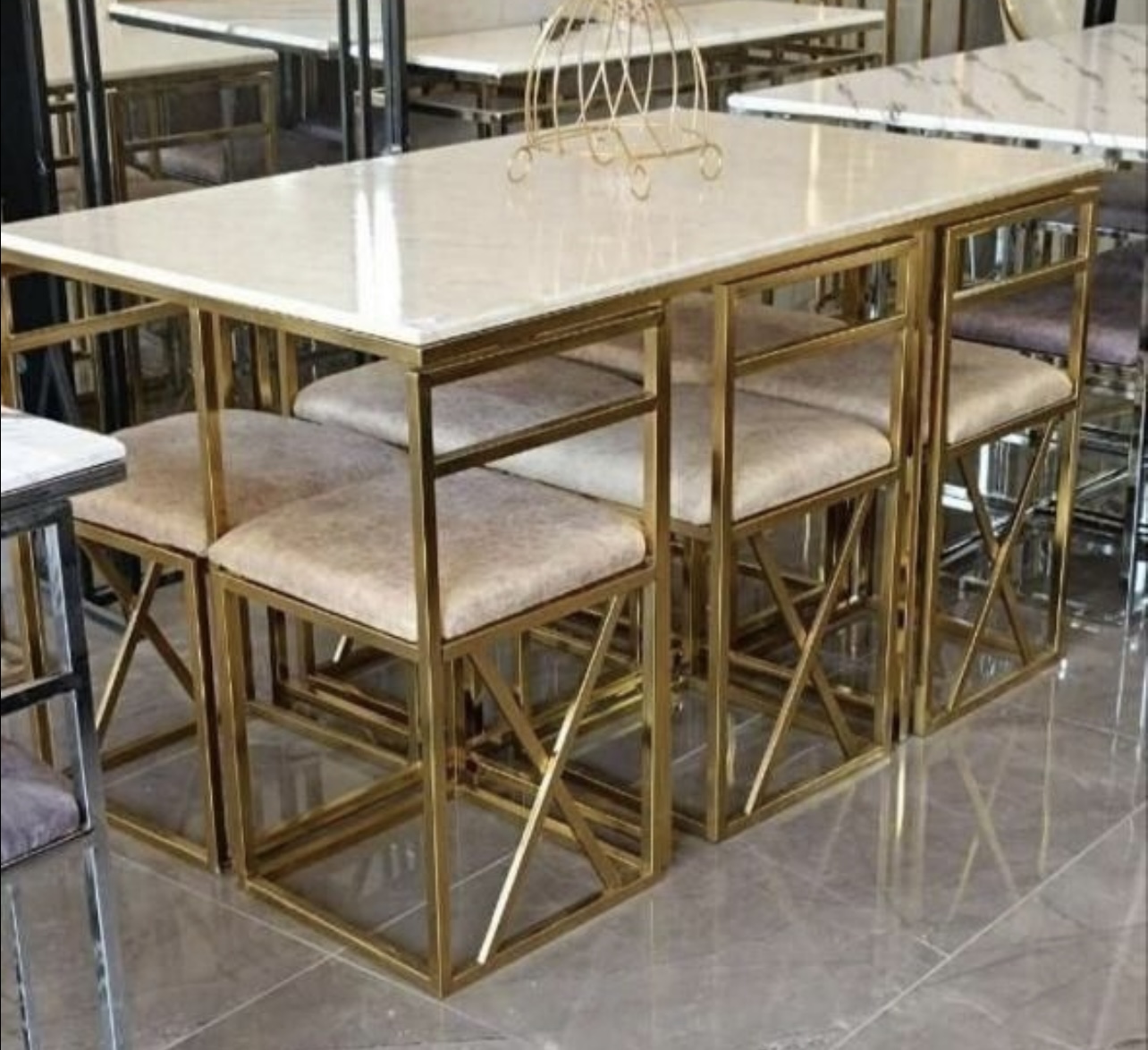 میز ناهار خوری فلزی۶نفره