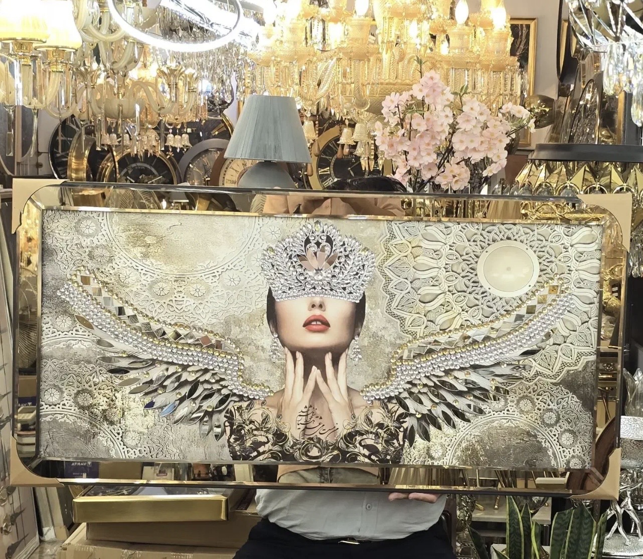 تابلو آینه ای نگین کاری شده