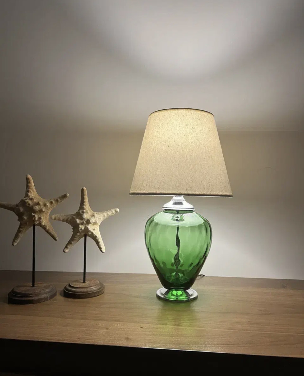 آباژور رومیزی‌بلوری