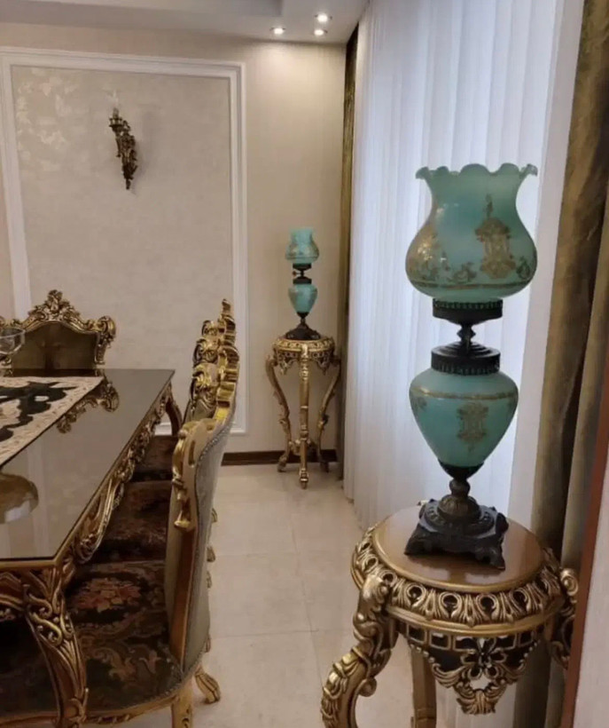 میز کنار سالنی میز تلفن