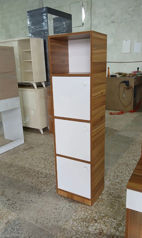 میز تحریر مینیمال